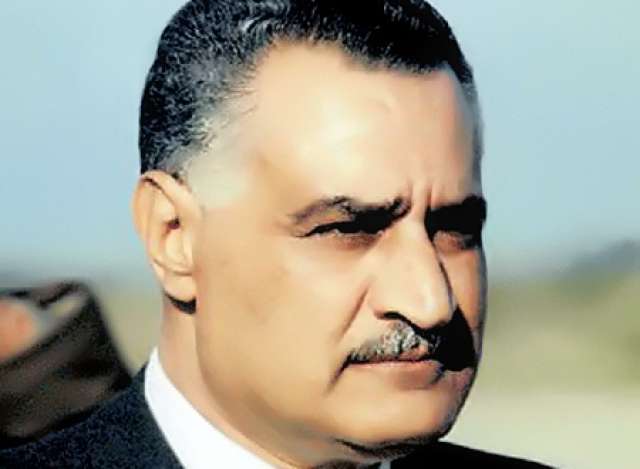 شاهد بالصور ..ذكريات الزعيم عبد الناصر بصحبة زوجته ”تحية كاظم ”