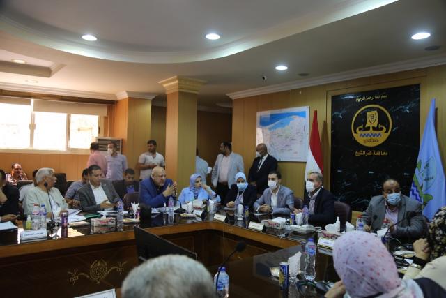 محافظ كفر الشيخ: فتح 5 فصول جديدة حلا لمشكلة التمريض واقامة مجمع خدمي ترفيهي.. صور