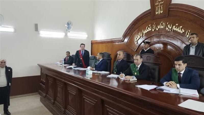 محاكمة متهمين ارشيفية