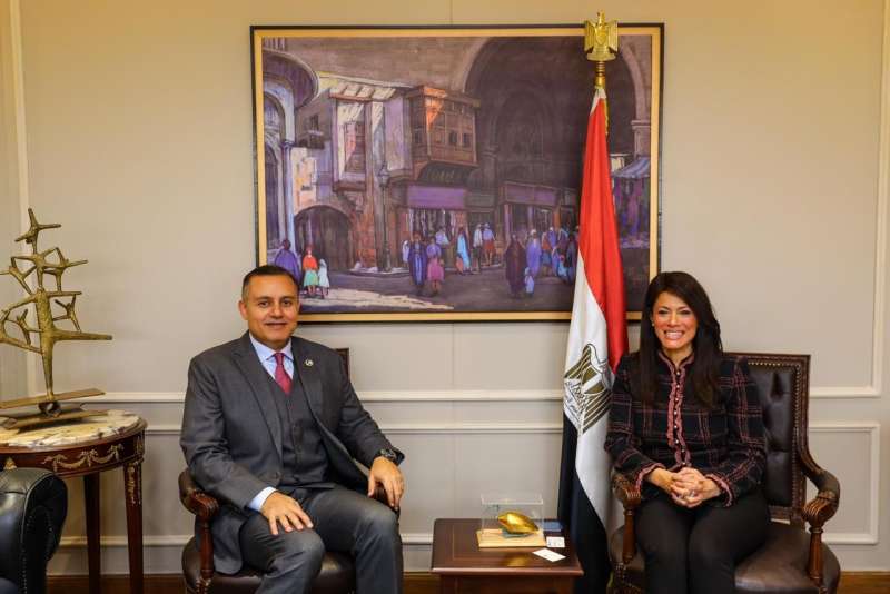 وزيرة التعاون الدولي تلتقي السفير القطري بالقاهرة لمناقشة تعزيز التعاون المشترك والجهود التنموية بين البلدين