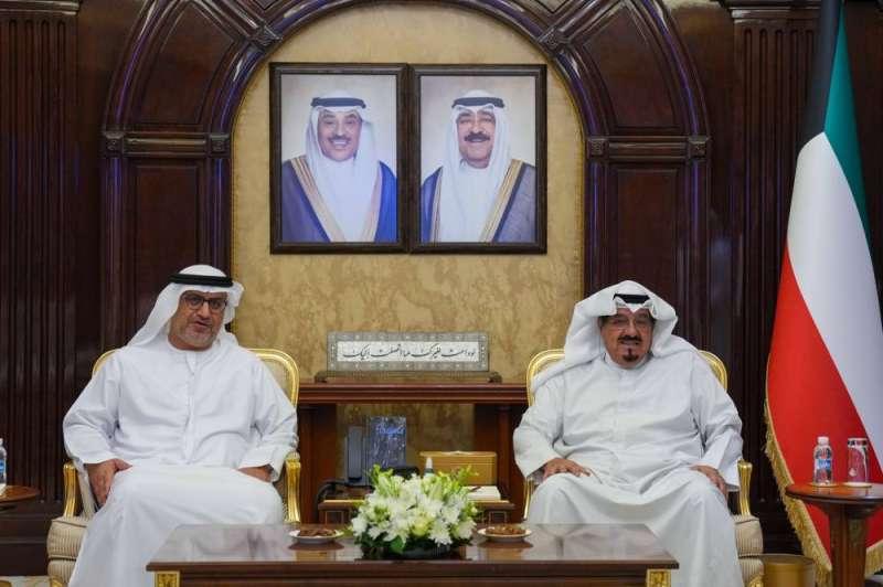رئيس الوزراء الكويتى يستقبل سفراء الإمارات وكندا وأميركا