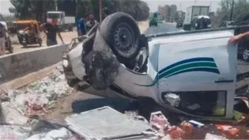 إصابة 11 شخصا في حادث سير بالمنيا
