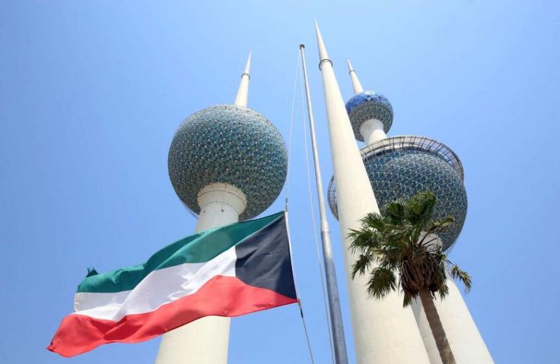 الكويت.. وزير الداخلية يوضح سبب عدم موافقته على إقامة الخيم خارج الحسينيات