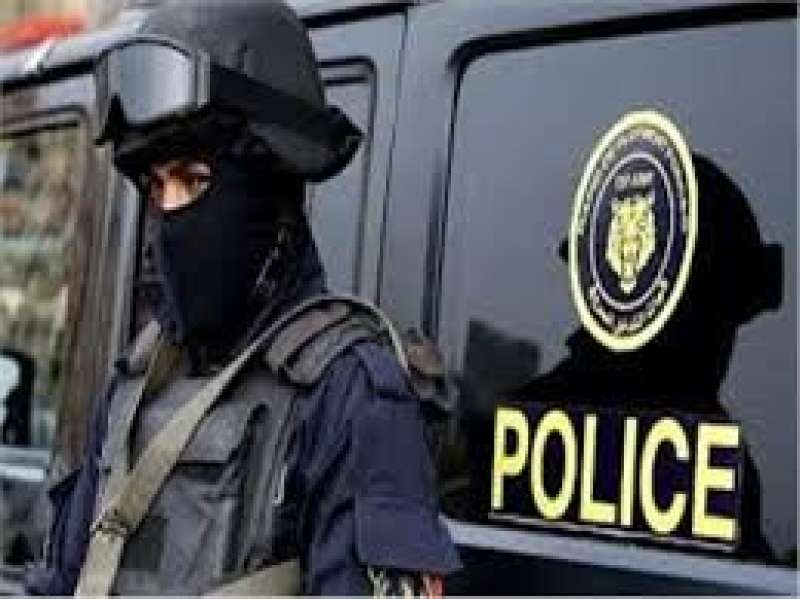 القبض على تشكيل عصابي بتهمة الاتجار في العملات المزيفة بالقاهرة