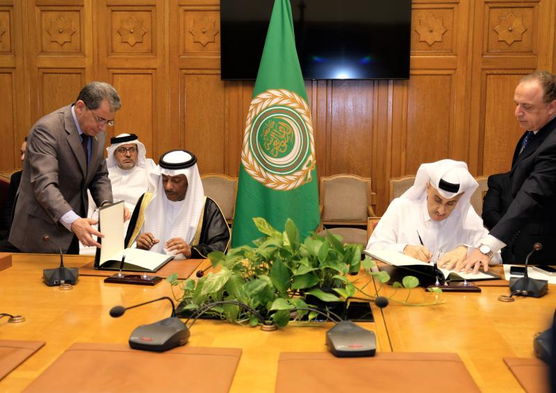 توقيع مذكرة تفاهم بين الامانة العامة والاتحاد العربي للمخلصين الجمركيين