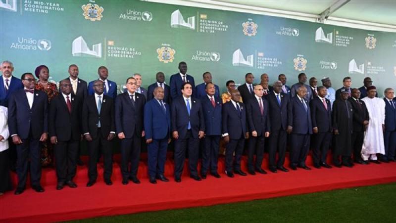 مدبولي يلتقي عددًا من القادة ورؤساء الحكومات والمسئولين الأفارقة