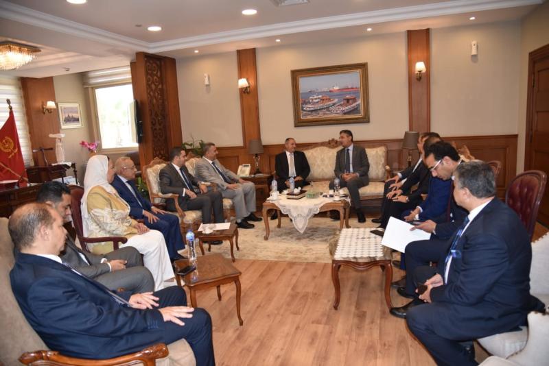 محافظ بورسعيد يستقبل وزير التموين والتجارة الداخلية خلال زيارته لمحافظة بورسعيد