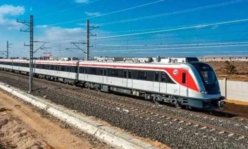 القطار الكهربائي الخفيف