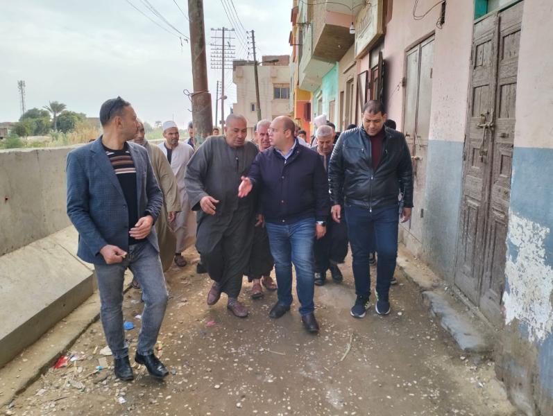 جولة ميدانية لنائب محافظ الجيزة بالعياط