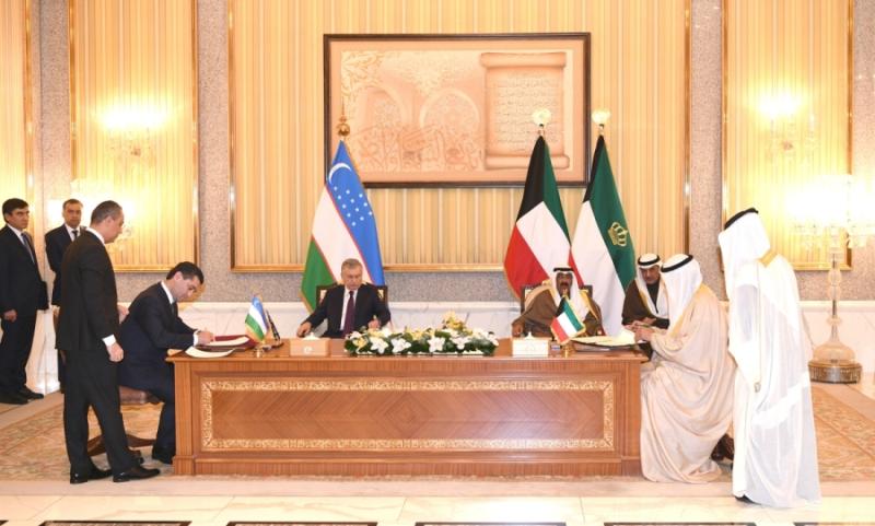 امير الكويت والرئيس الأوزبكي يشهدان توقيع أربع اتفاقيات