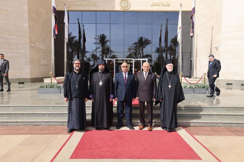 وزارة العدل تعقد ثالث جلسات الحوار المجتمعي حول مشروع قانون الأحوال الشخصية للمسيحيين