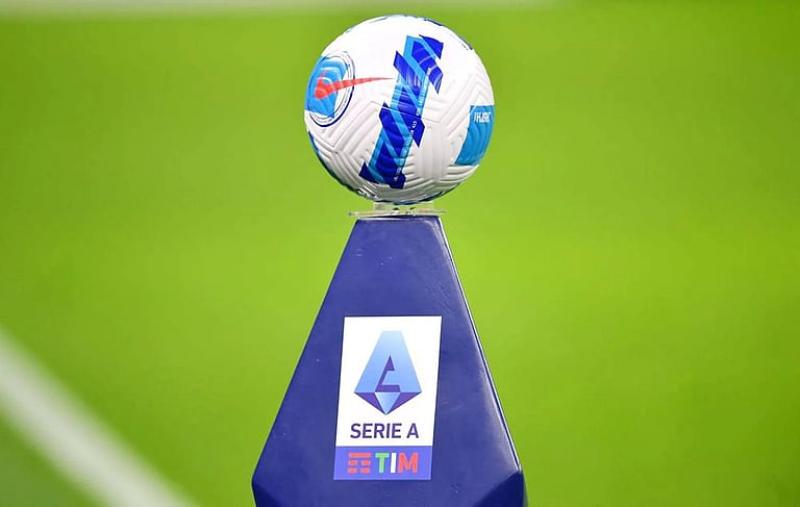 بقرار رسمي.. الدوري الإيطالي يتوقف لوفاة البابا فرنسيس