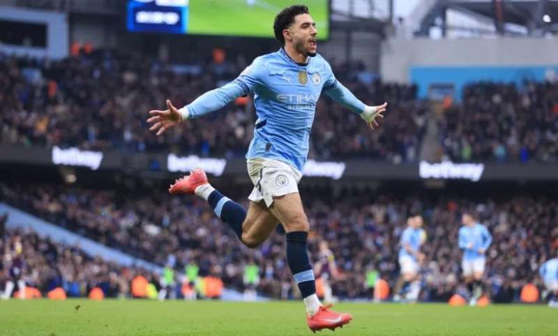 مرموش يقود تشكيل مانشستر سيتي اليوم ضد أستون فيلا في الدوري الإنجليزي