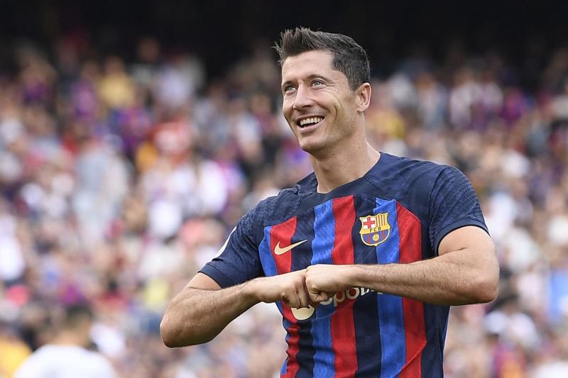 قبل الكلاسيكو.. غيابات برشلونة المتوقعة أمام ريال مدريد في الدوري الإسباني