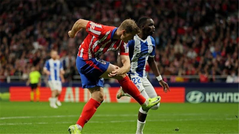 القنوات الناقلة لمباراة أتلتيكو مدريد اليوم ضد ألافيس في الدوري الإسباني مع الموعد