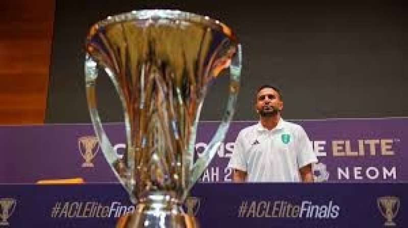 محرز يطمح لإنجاز تاريخي.. هل يتفوق على رونالدو وبنزيما؟