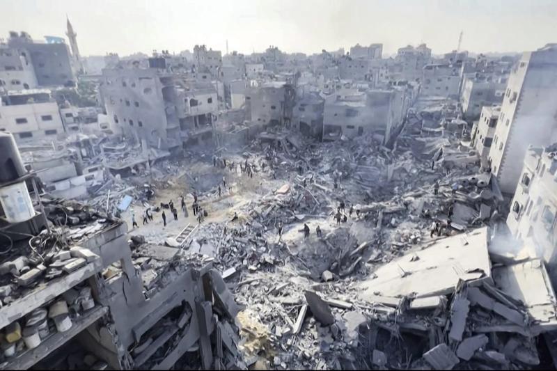 فرحة قصيرة.. قوات الاحتلال الغاشم تقتل عروسان فلسطينيان قبل زفافهما بساعات!