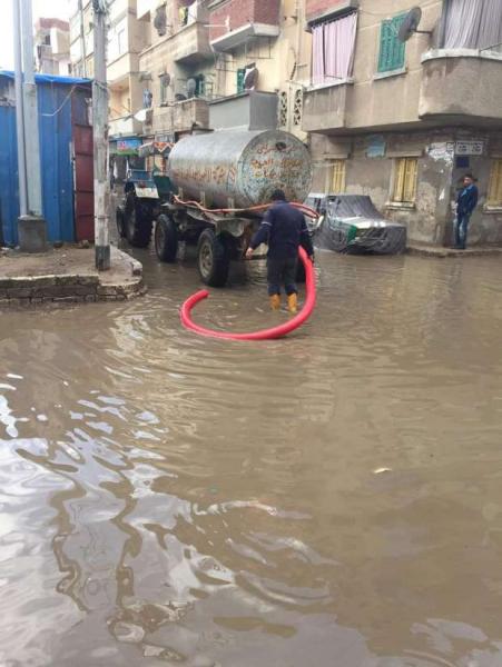أمطار قطور تُفجر الكهرباء.. والمياه تتوقف دون خسائر