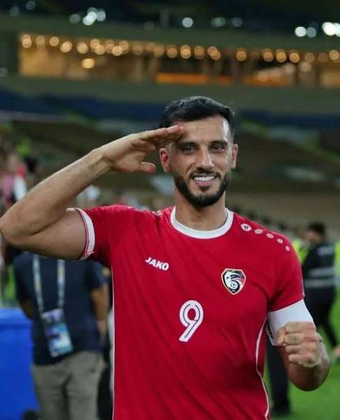 أول رد فعل لعمر السومة بعد فوز الأهلي السعودي بكأس أبطال آسيا