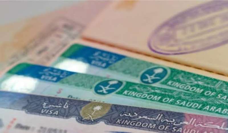 بالخُطوات... طريقة الحصول على تأشيرة عمل بالسعودية بدون كفيل 1446