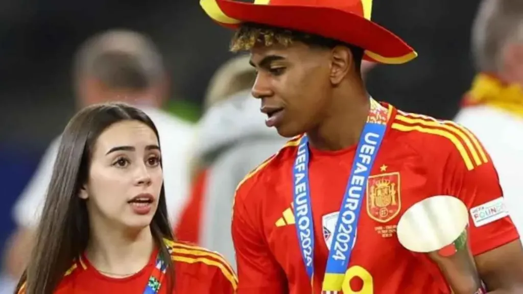 فاتي فاسكيز ولامين يامال