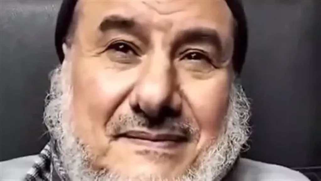 وفاة والد محمد الشناوي