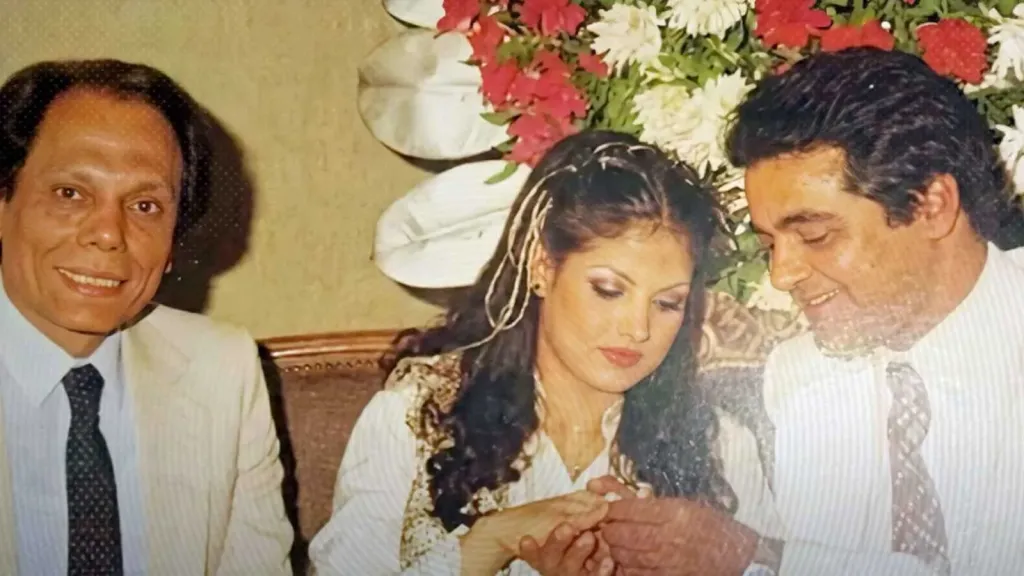 مصطفى متولي وعادل إمام واخته