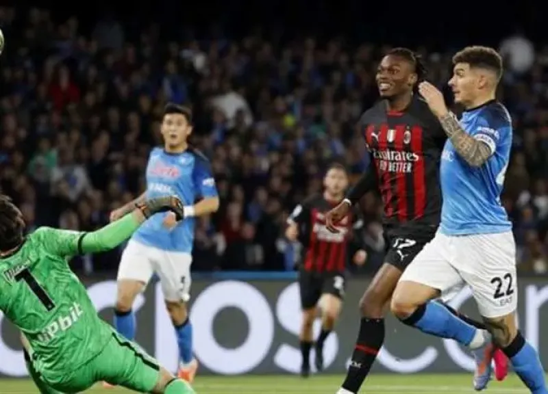 ميلان ضد نابولي 