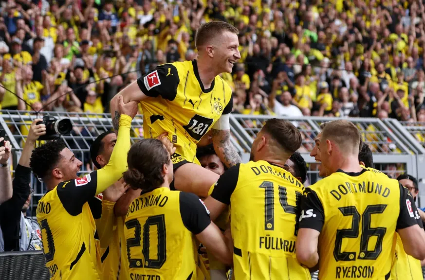 القنوات الناقلة لمباراة دورتموند اليوم