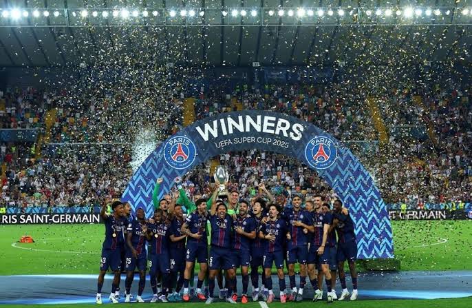 بطولات باريس سان جيرمان 2025