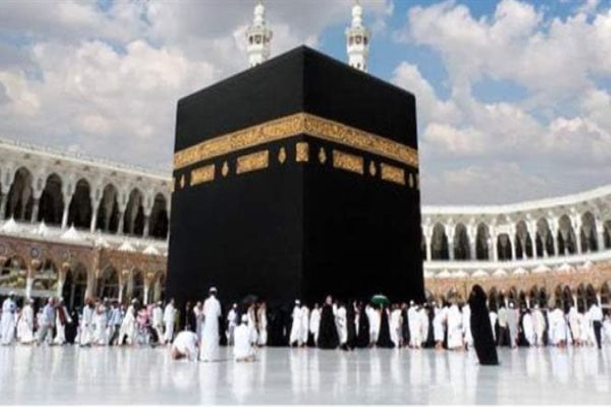 تفسير حلم زيارة الكعبة مع امي